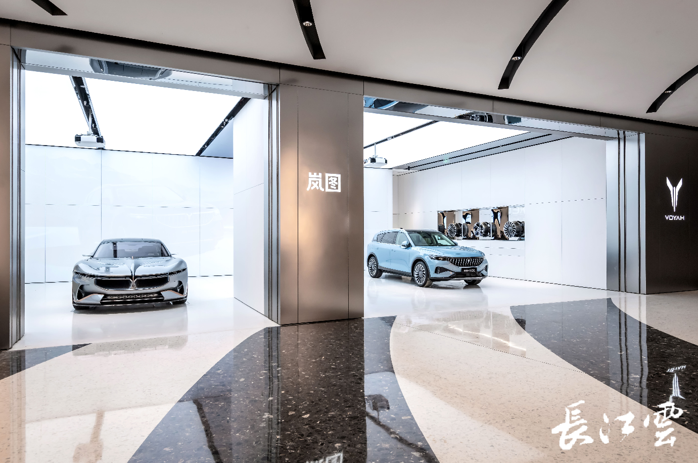 超酷炫百公里加速仅需45秒岚图汽车来了武汉等6城可试驾体验