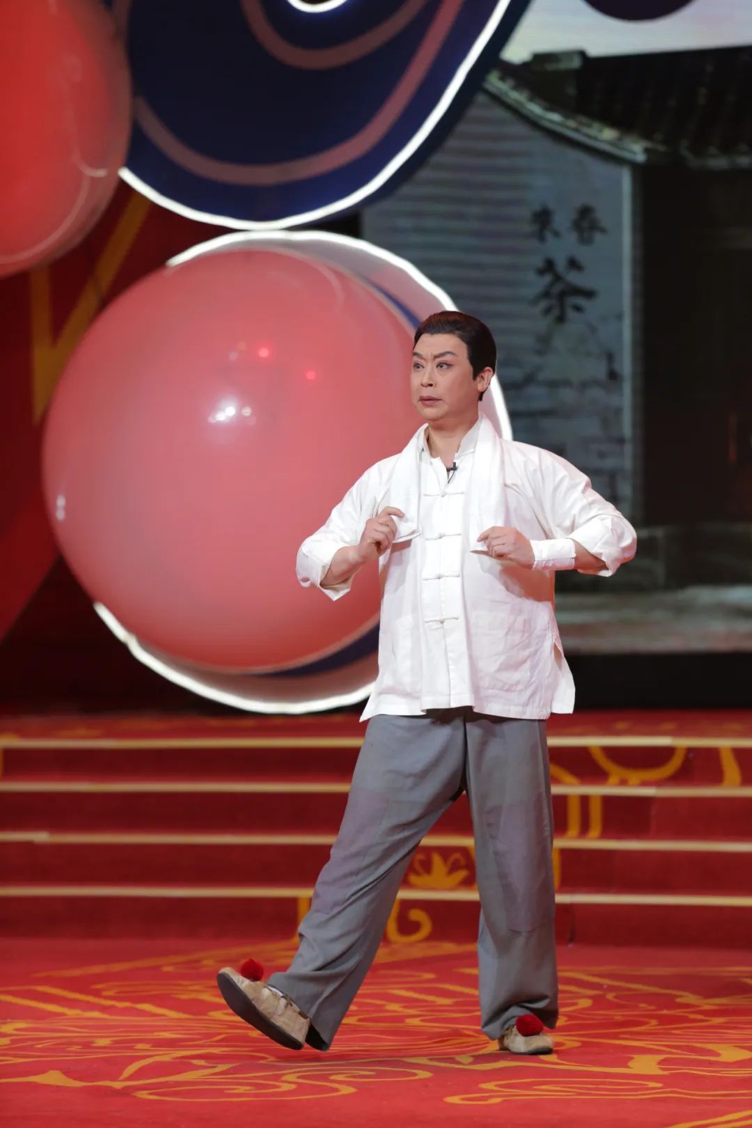 王小蝉  京剧《沙家浜》戏曲经典犹如陈年老酒经过岁月沉淀 历久弥香