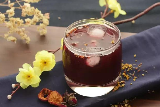 正宗的酸梅汤熬法来了!快学一学,这个夏天"解暑无添加"!