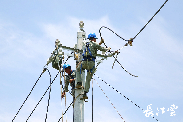 我为群众办实事湖北鄂州12000千瓦负荷紧急大转移