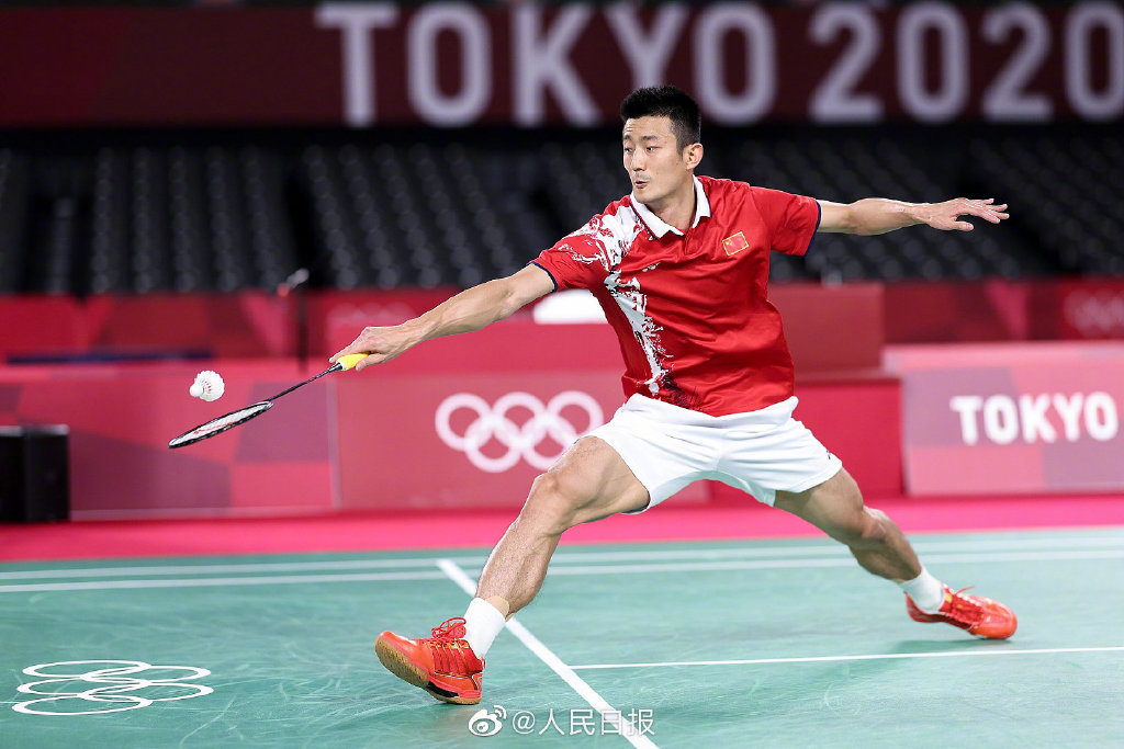 湖北籍选手谌龙晋级羽毛球男单四强