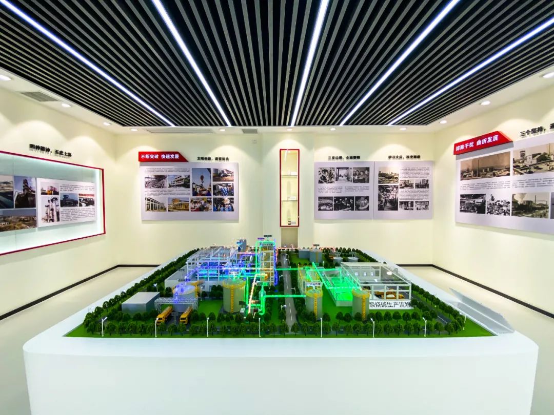 探访党史学习教育基地光谷这栋60年老厂房变身工业展馆