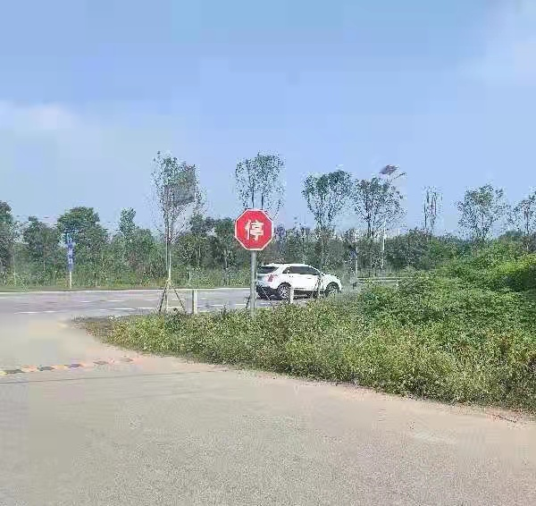 全省目前已完成农村公路平交路口改造1141处,完成率达37%.