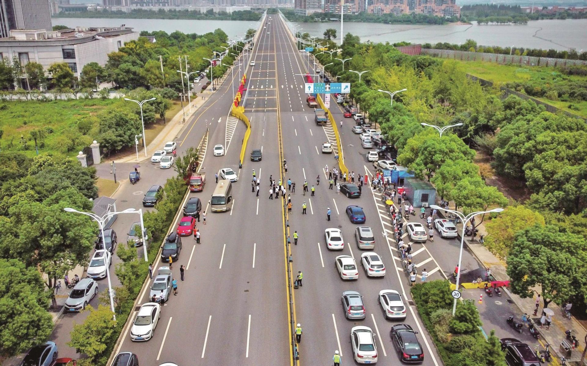 28个道路卡口全部撤销江夏各出城主次干道恢复通行