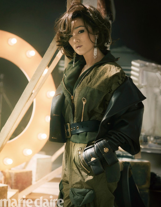 巩俐电影造型封面大片重磅发布冷冽酷飒气场十足