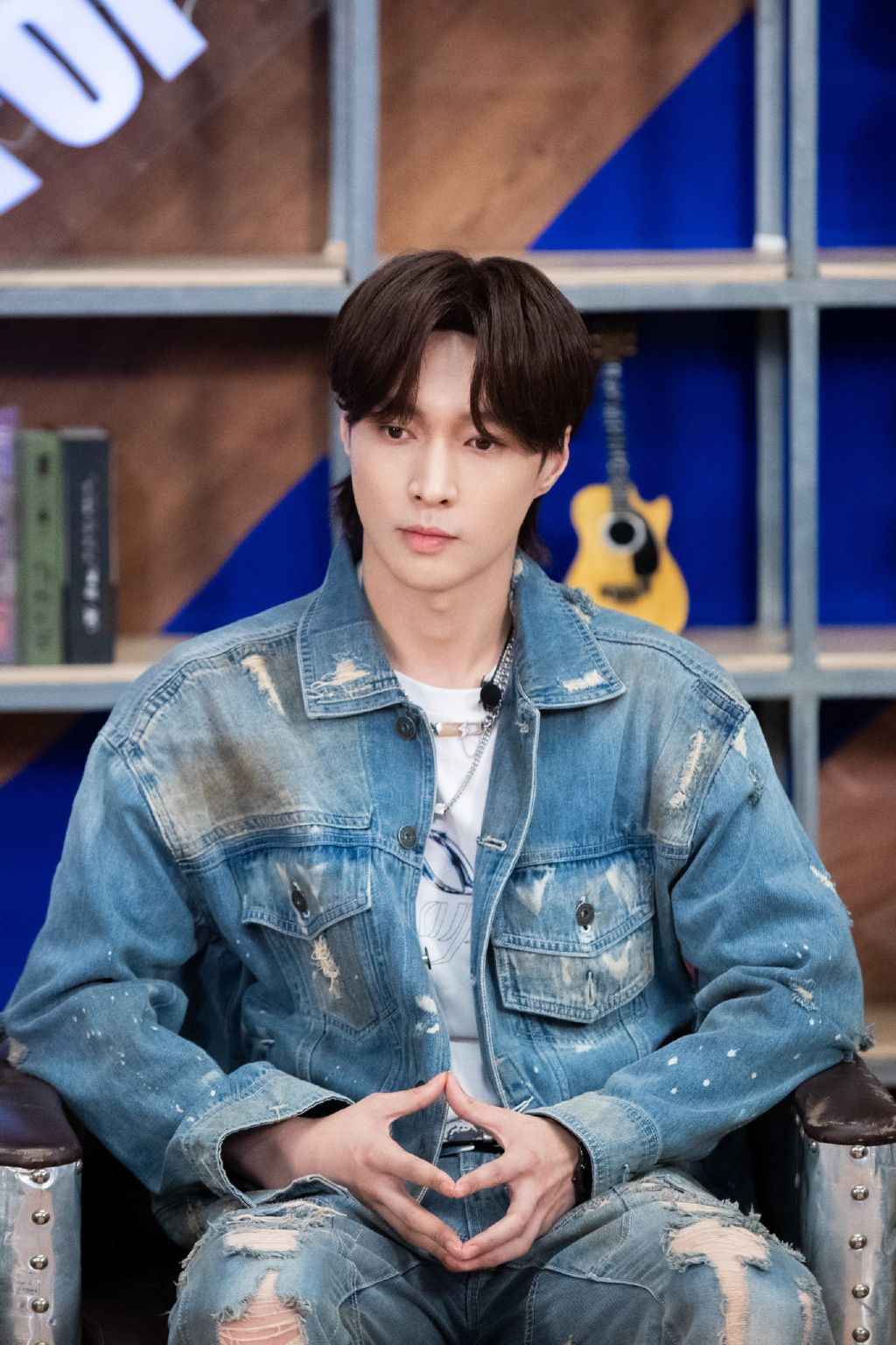 张艺兴街舞4解锁多面舞风舞台再度燃炸全场