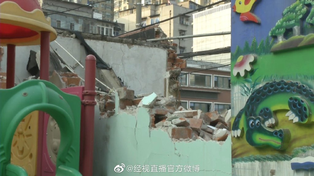 临近开学幼儿园因拆迁通知停学300多名幼儿上学无着落