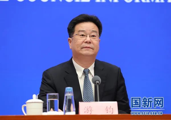 国新办举行维护新就业形态劳动者劳动保障权益指导意见