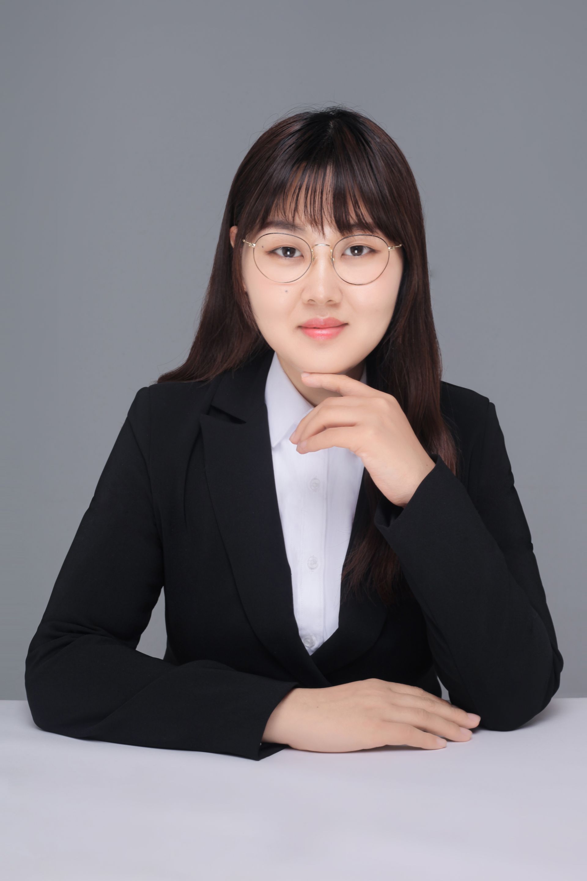 武汉心思路心理咨询工作室姜南老师近日做客湖北之声《老年天地》,和