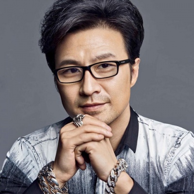 "音乐人汪峰每次进行重要活动,必定会有其他事情上热搜取代汪峰