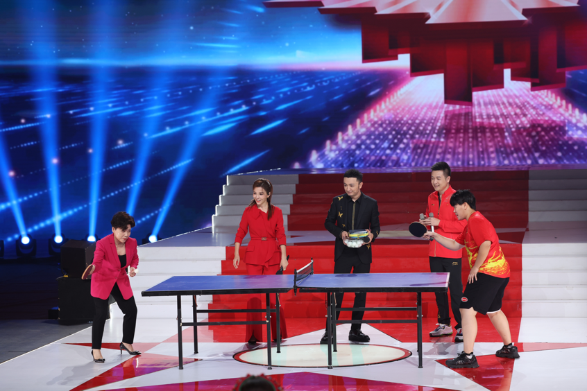 《星光大道》国庆特别节目 今天19:30 cctv-3 精彩呈现!