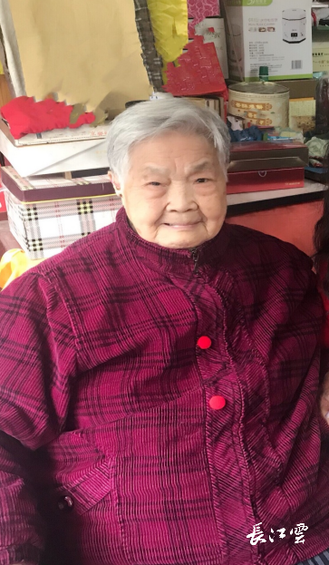 桂子山被誉为长寿山百岁老人3位90岁以上老人123位