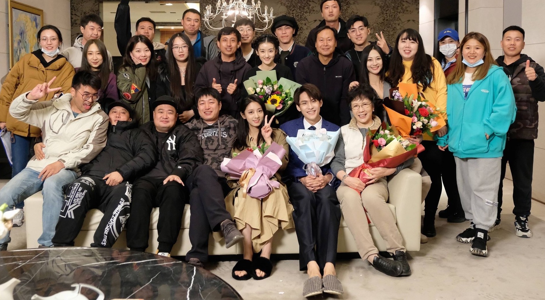 亲爱的柠檬精先生2杀青原班人马演绎