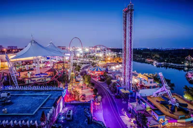 36万方光影世界武汉欢乐谷lights游乐园灯光节1224活力归来