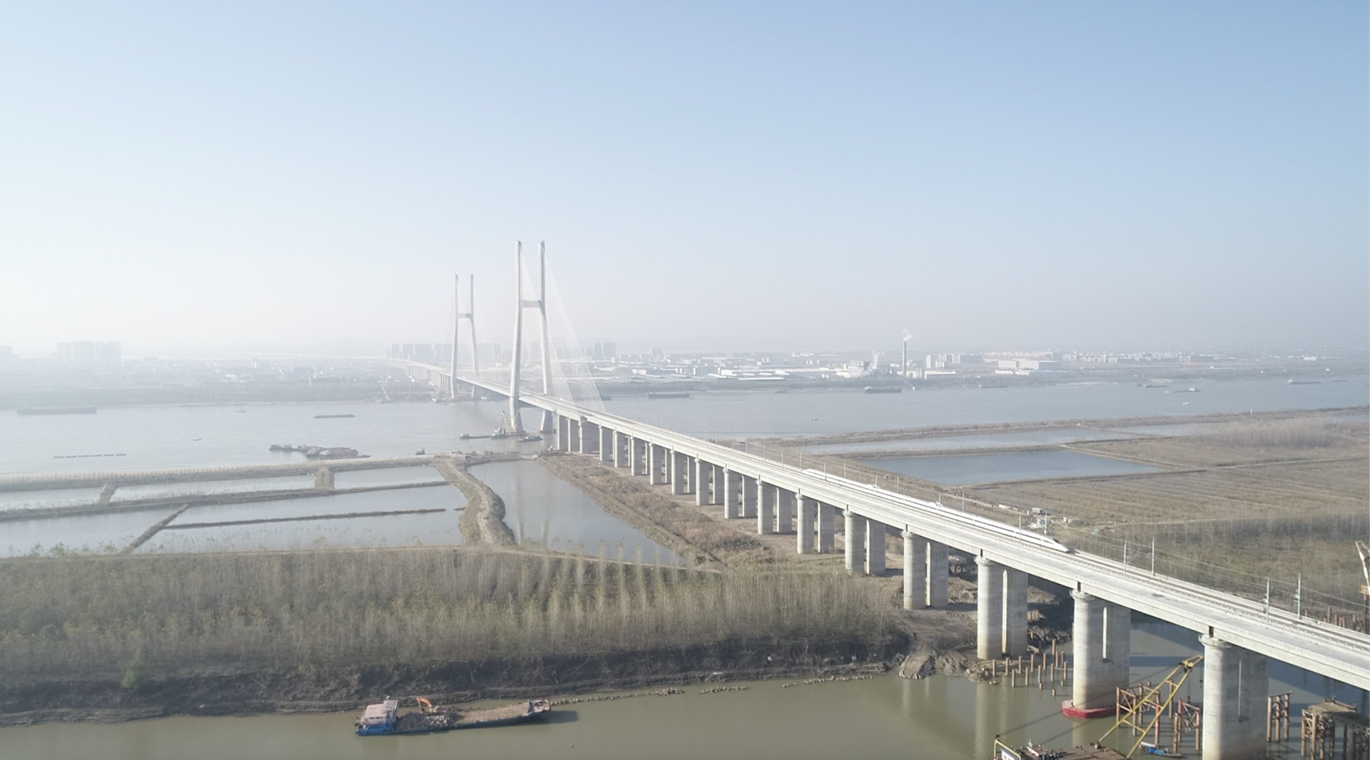 鳊鱼洲长江大桥位置图片