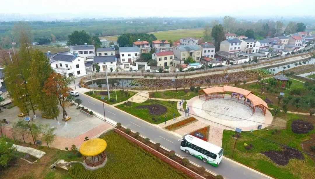 襄阳市襄城区尹集乡姚庵村第三批全国乡村旅游重点村一村一品,一步一