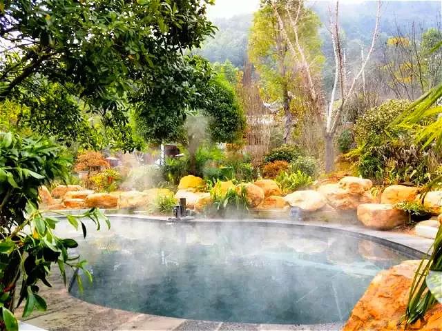 湖北冬日温泉攻略,让你暖身又暖心!_长江云 - 湖北网络广播电视台官方