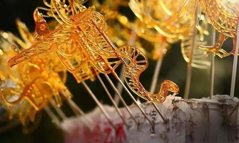 中国民间传统手工技艺糖画