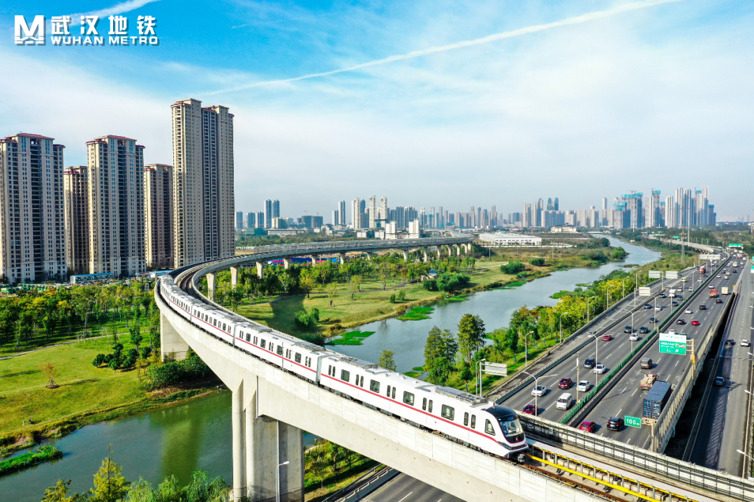 武汉地铁2022全家福上新 兢兢业业的"小伙伴"都有谁_长江云 - 湖北