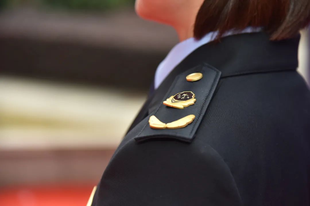 湖北省市场监管局行政执法制式服装换装仪式隆重举行