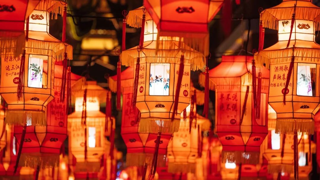 婚恋▏元宵怎么玩来摩尔脱单