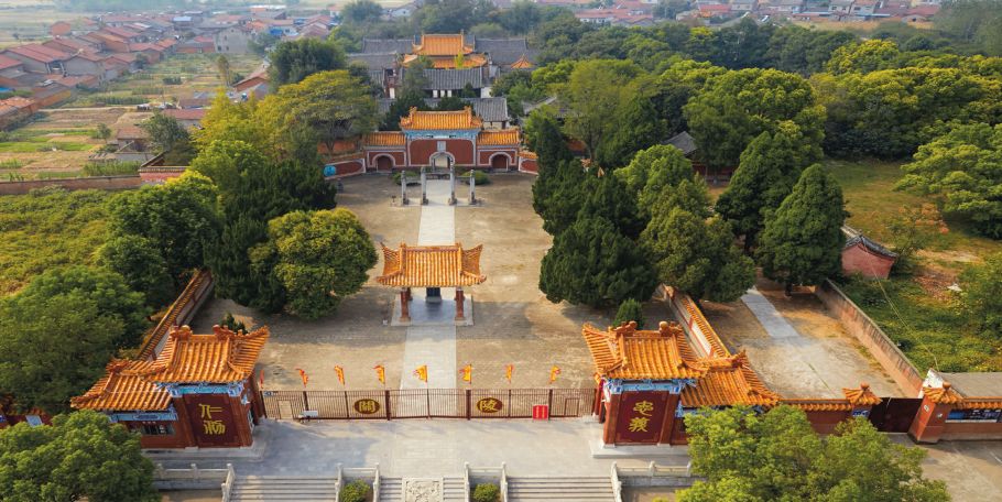 图/张智明关陵始建于东汉末年,原称"大王冢",经历代修缮,明嘉靖十五年