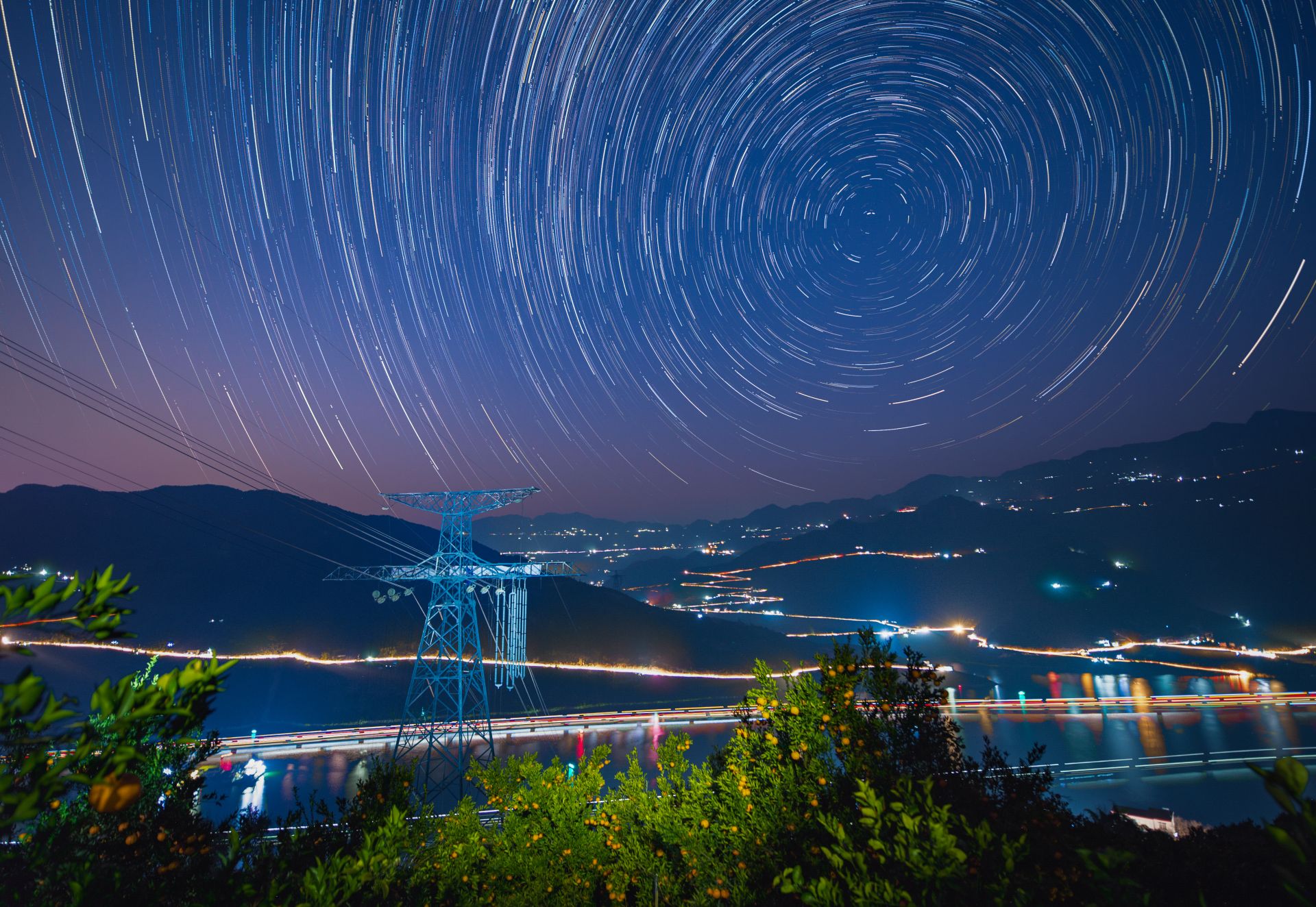 湖北秭归星耀峡江