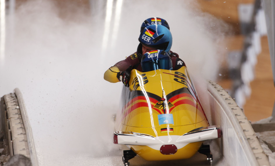 德国队获得四人雪车金牌