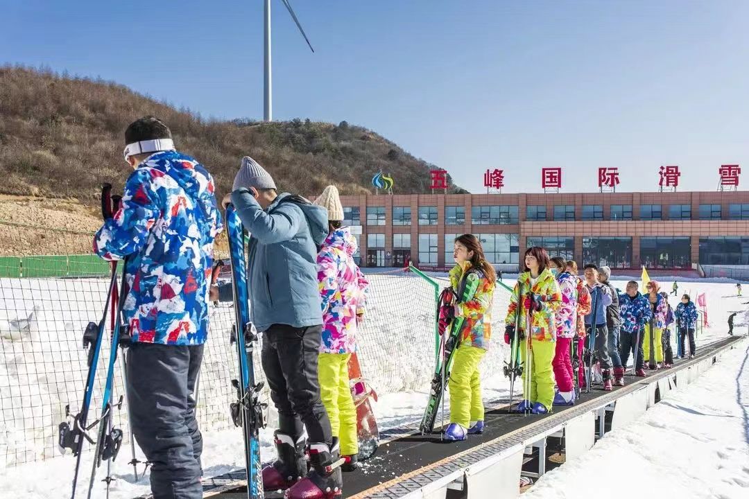 五峰国际滑雪场入选国家级精品旅游线路_长江云 - 湖北网络广播电视台