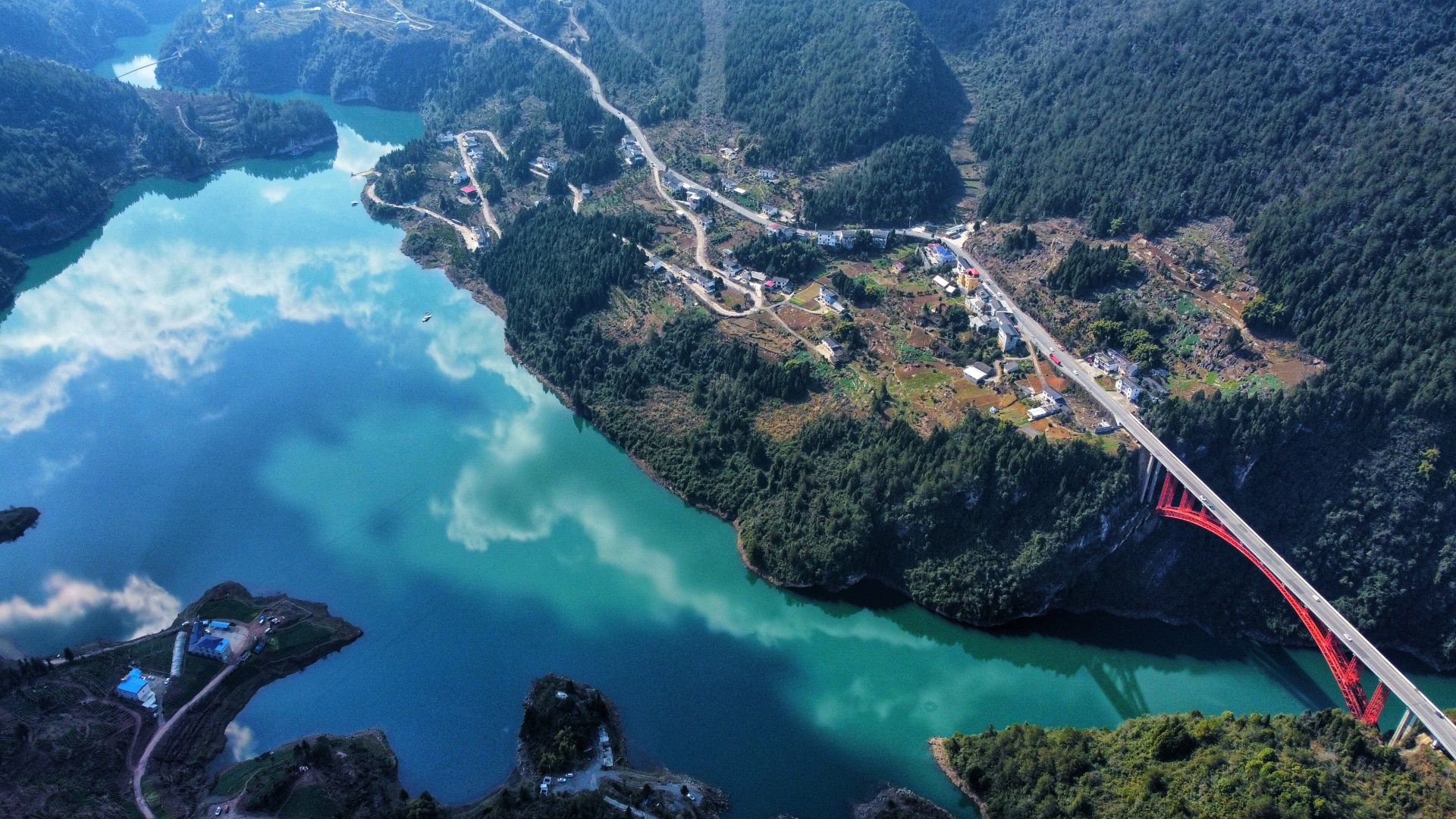 极美湖北每日一景丨湖北恩施南里渡自然生态美