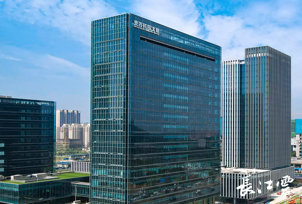 光谷又添新地标光谷科技大厦建成投用