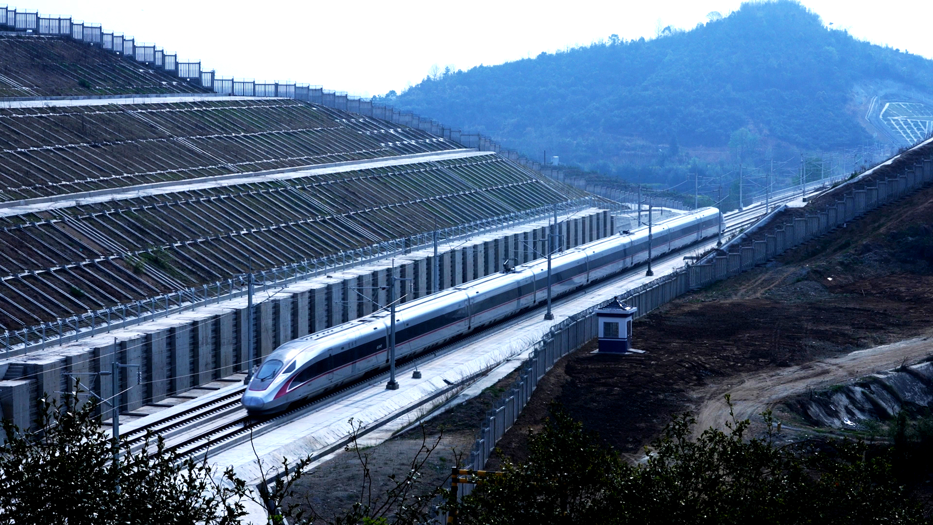 4月8日武汉铁路优化调整列车运行图