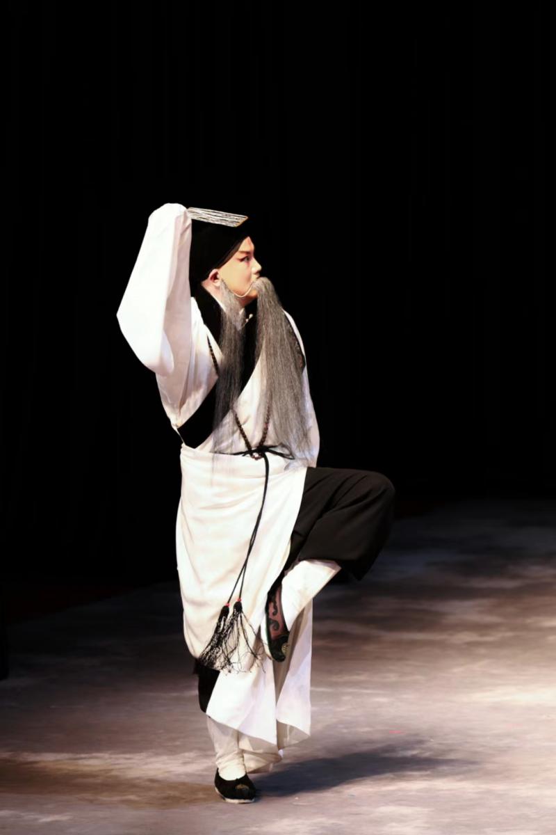 袁国良昆曲专场上演展现昆曲老生厚重沉郁之美