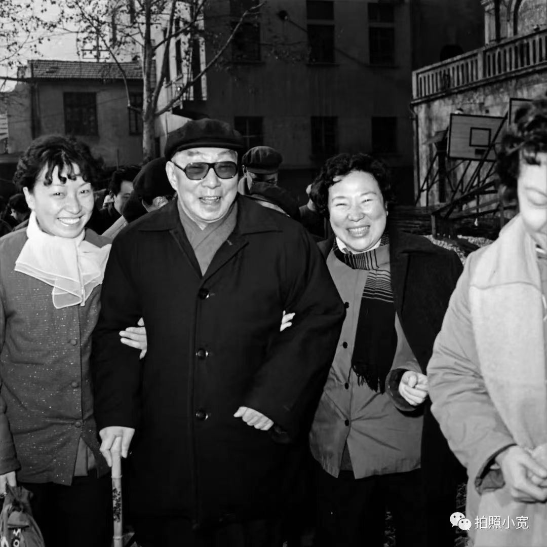 无条件支持武汉京剧院昔年武汉京剧十大头牌程派大师李蔷华去世