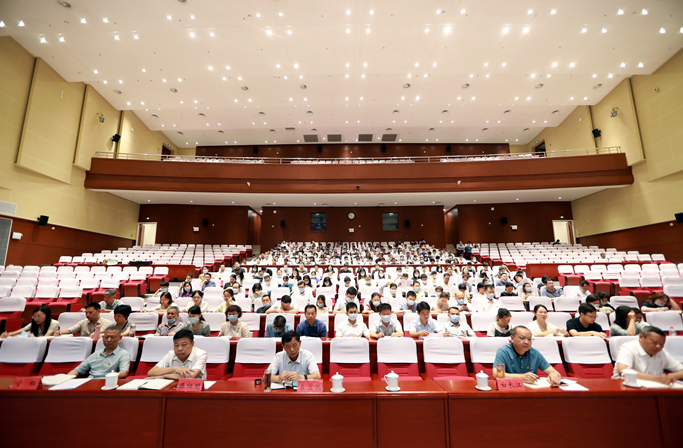 湖北省委党校学习贯彻省第十二次党代会精神