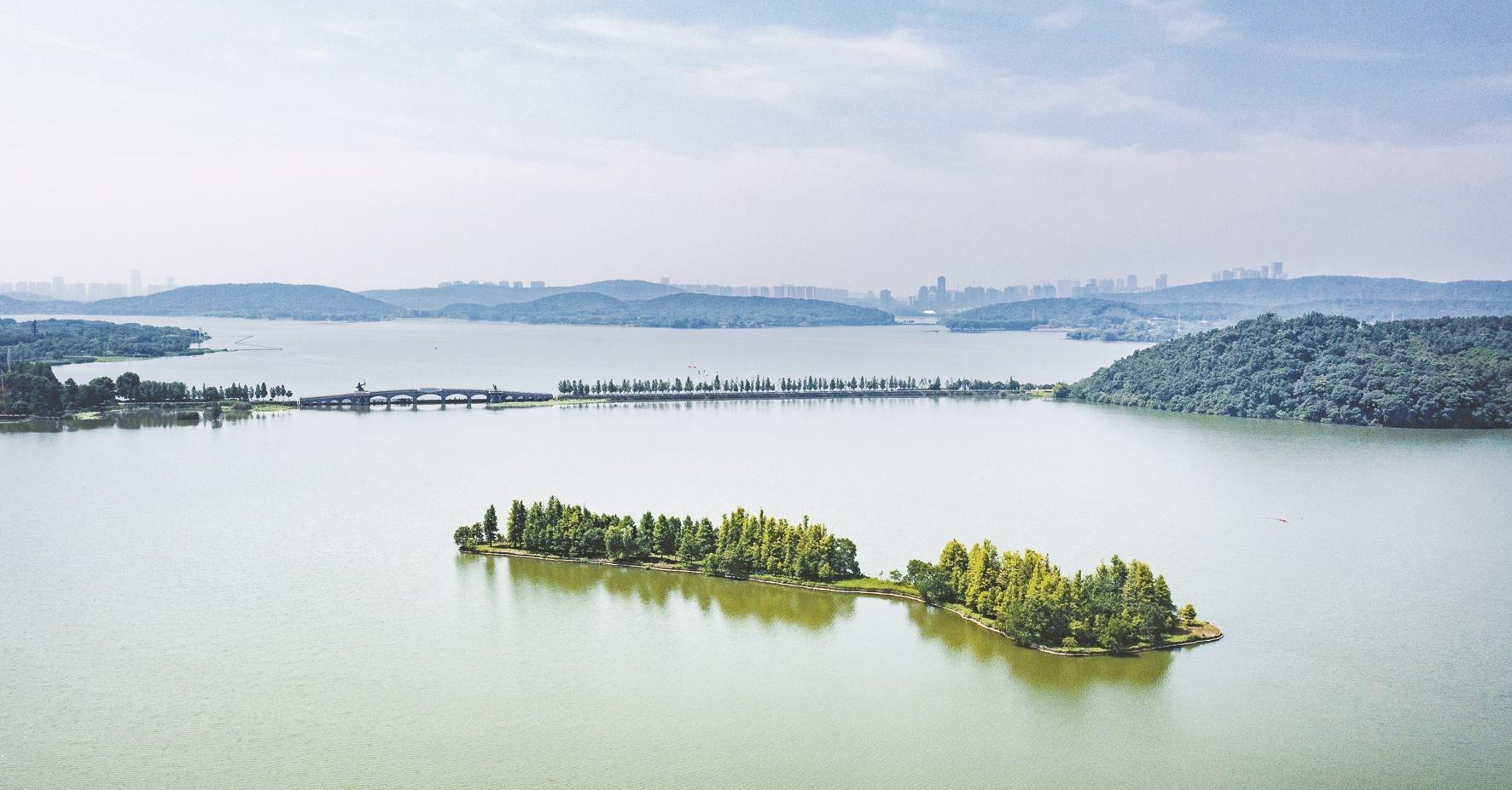 最美東湖醉了世界東湖風景區打造世界級城中湖典範