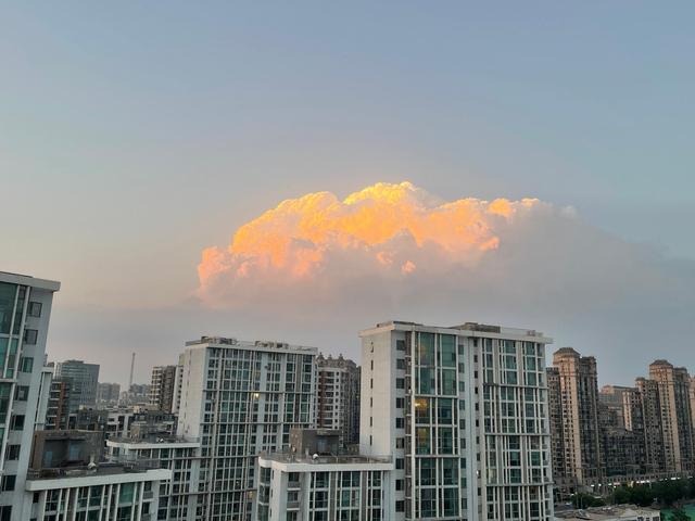 美不勝收火燒雲版積雨雲現身京城