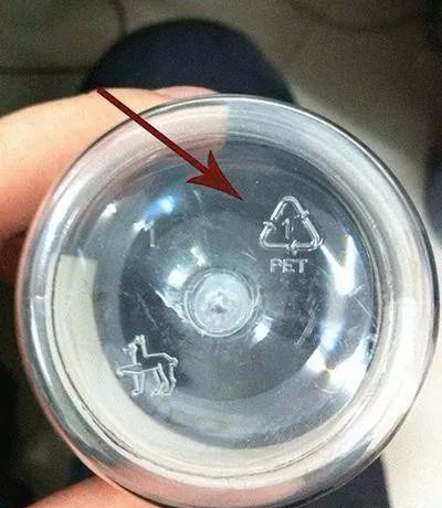 车里暴晒过的水,到底能不能喝?_云上天门