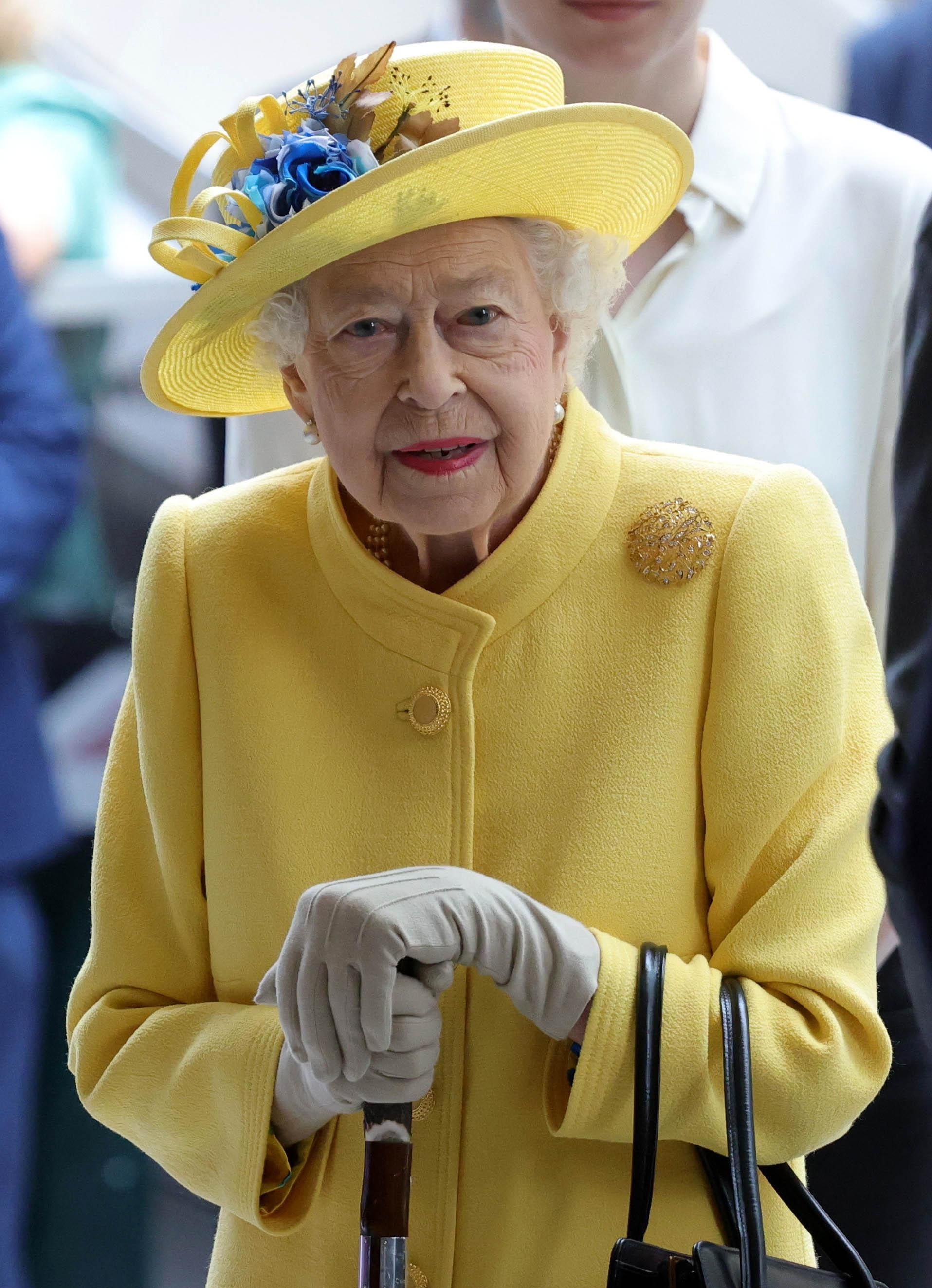 英国女王的传奇一生70年见证15位英国首相更迭
