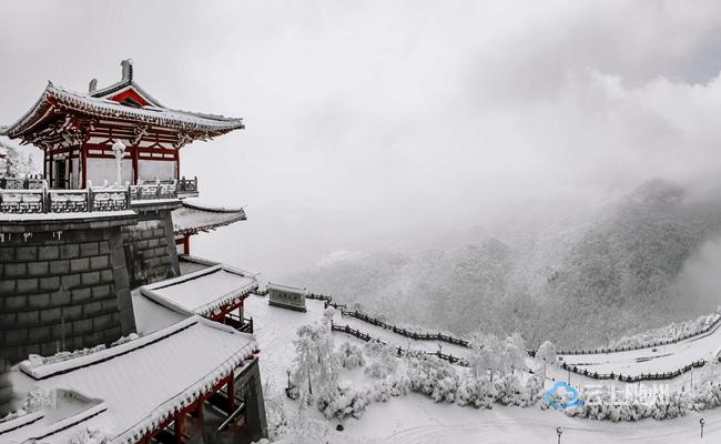 随州触摸大洪山的雪