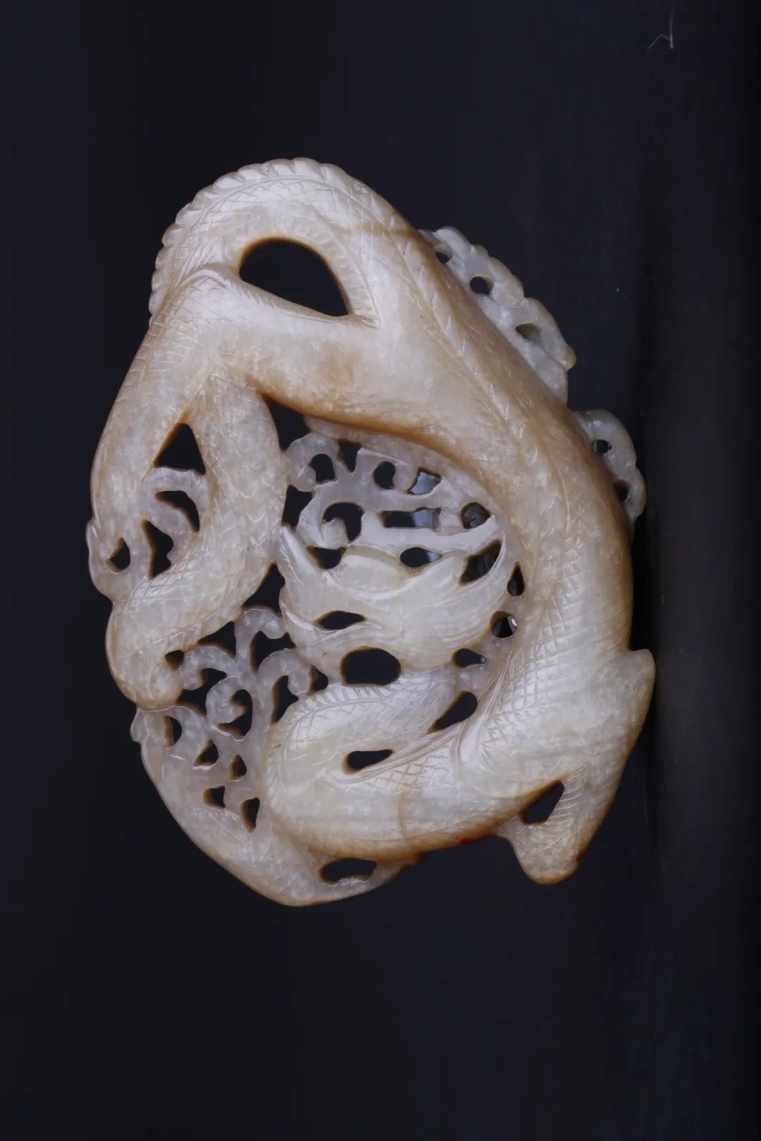 明星文物太抢眼400余件古代玉器精品在汉展出