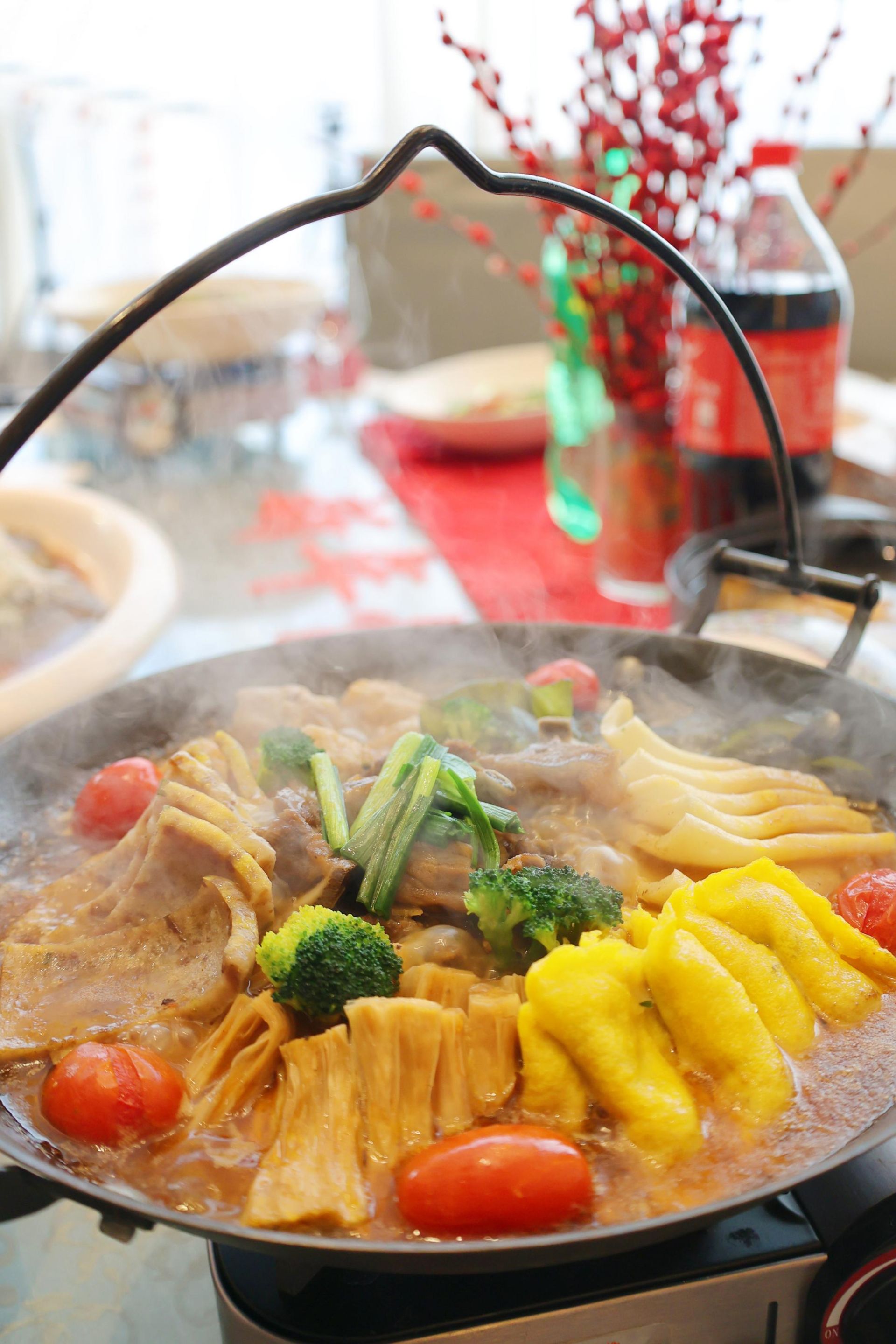 团年盛宴一桌难求星级厨师上门烹饪武汉星级酒店年味食足