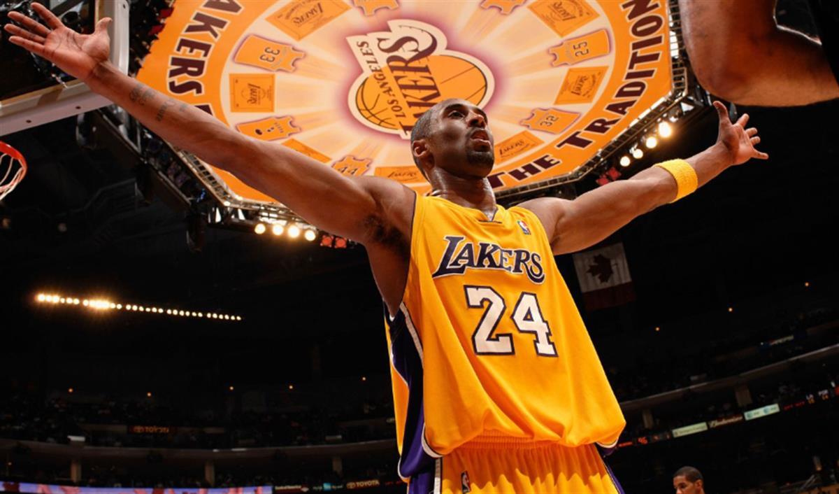 科比的mvp球衣拍出近4000万元高价,为篮球球衣拍卖史上第二贵