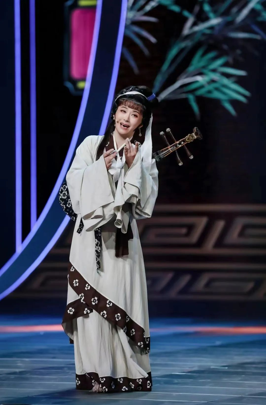 昆曲《牡丹亭》 王文惠楚剧《夜梦冠戴》 邓雅倩音乐盛宴献上了一场