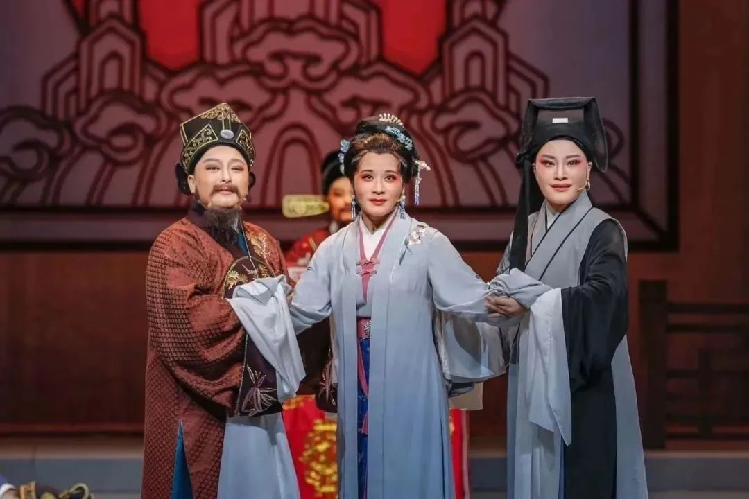 九月菊序 佳期如许 温州越剧初秋武汉行