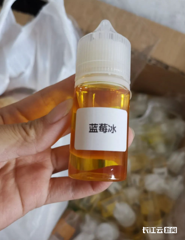 黄冈2男子吸电子烟导致身体钾含量急速下降警方挖出毒品供应链