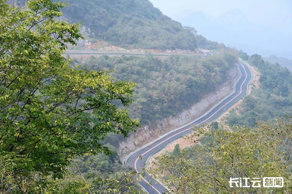 黄石大冶:铺就"彩虹路" 做活生态旅游大文章_长江云 - 湖北网络广播