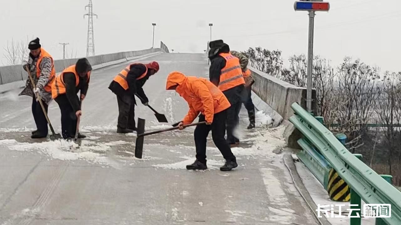 潛江日以繼夜誓贏雨雪戰役