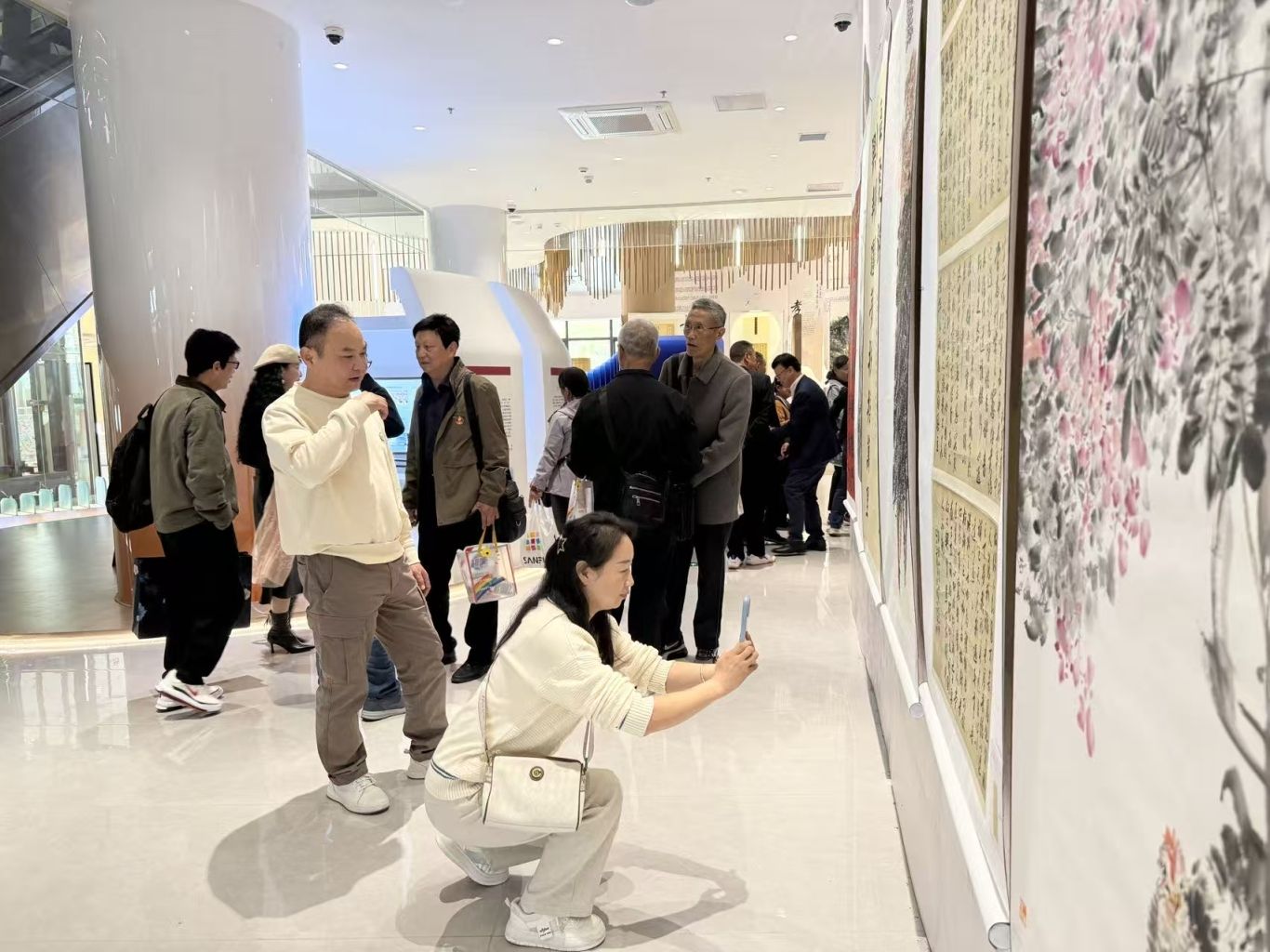 微信图片_2025-10-16_173555_733.jpg