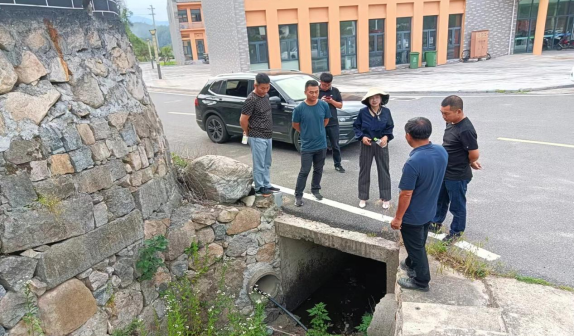 县住建局助力九资河小流域治理工作
